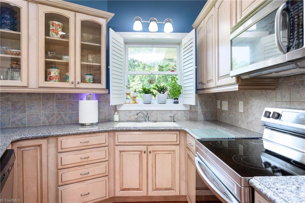 2559 Turner Road Reidsville, NC 27320 - Photo 23 of 48 Gallery Image 23