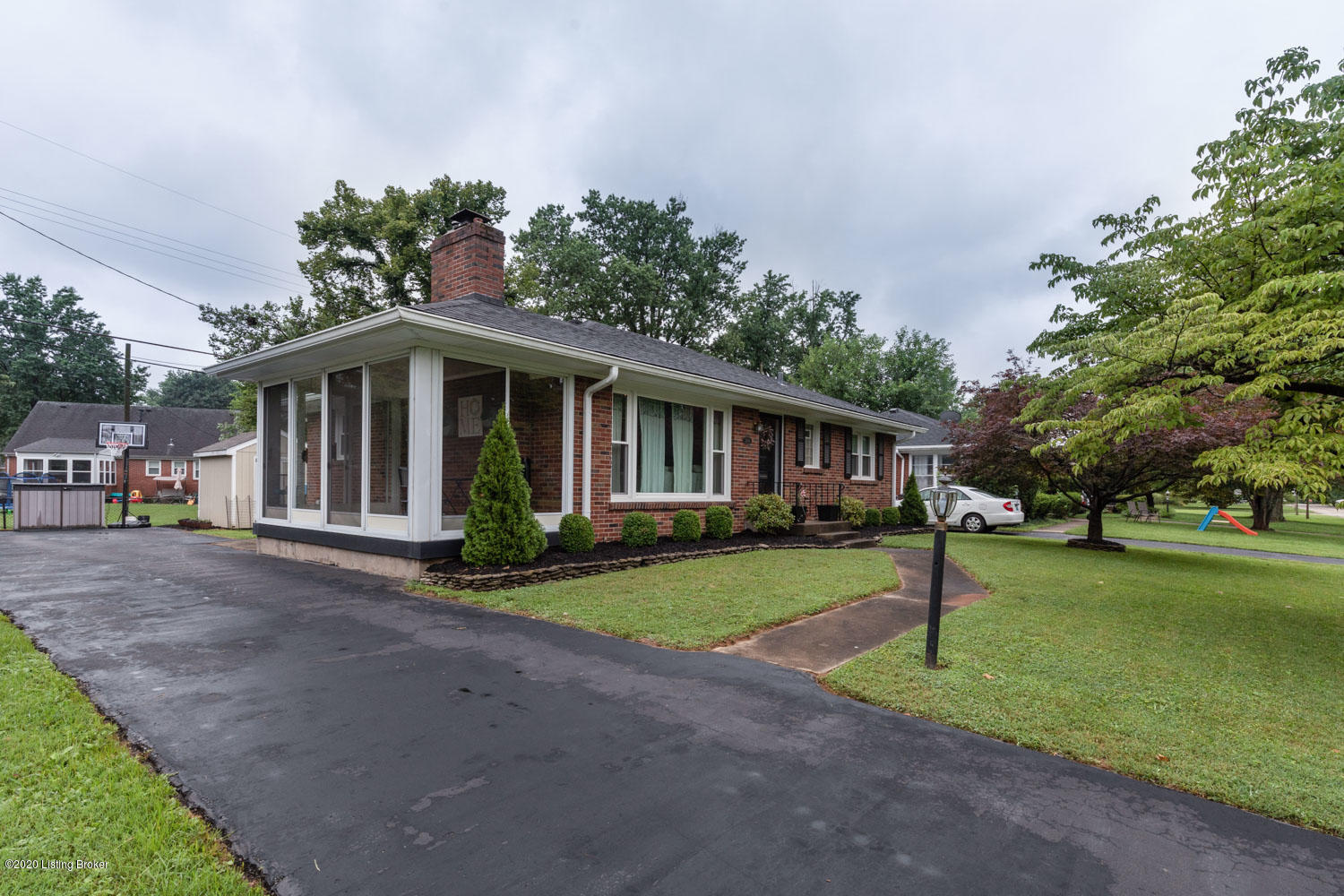3606 Plymouth Road Louisville, KY 40207 - Photo 2 of 40 Plymoth001_1