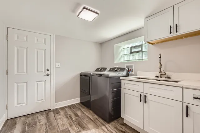 $649,900 | 1726 West 106th Street, Chicago, IL 60643