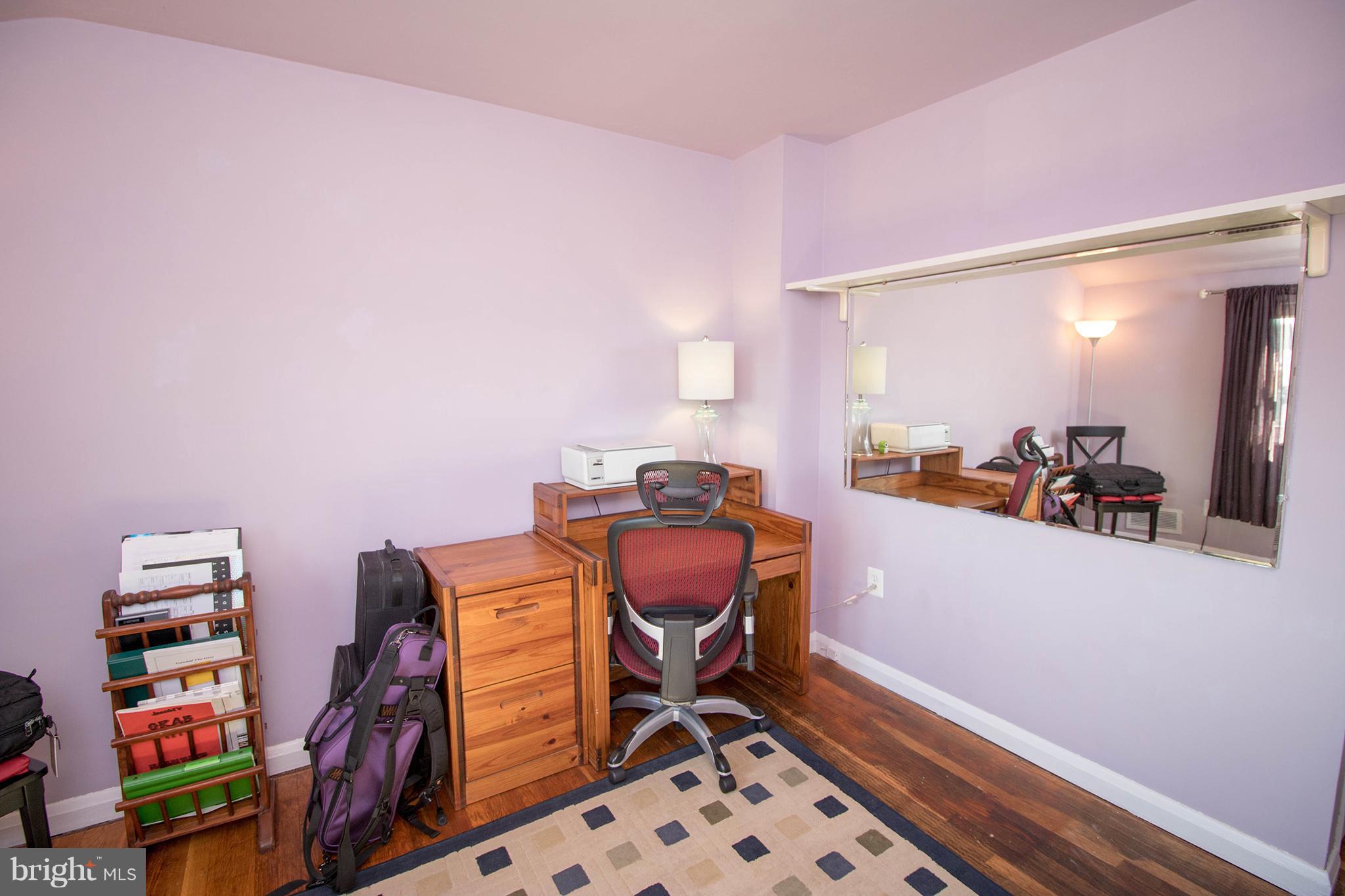 1919 Ormand Road Baltimore, MD 21222 - Photo 22 of 29 a room with furniture and musical instruments