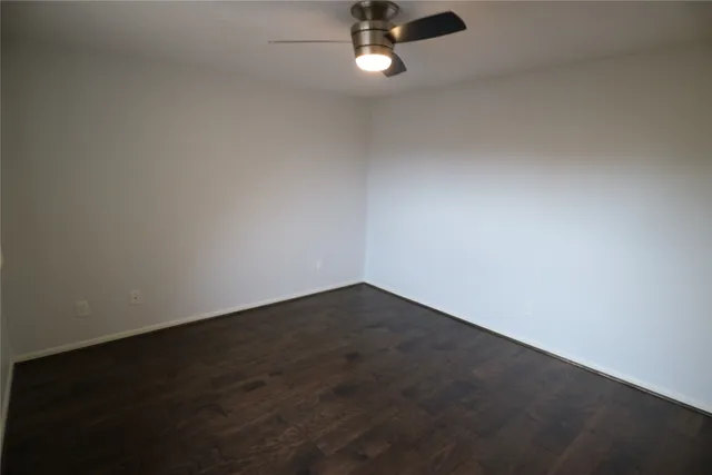 $2,400 | 9939 Kemp Forest Drive, Houston, TX 77080