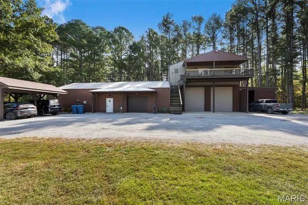 $1 | 13602 Greenbriar Road, Carterville, IL 62918