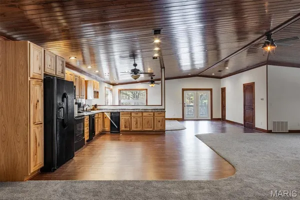 $1 | 13602 Greenbriar Road, Carterville, IL 62918