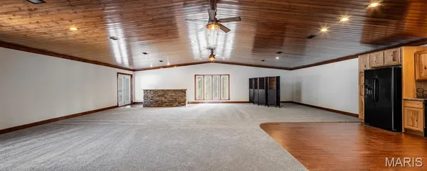 $1 | 13602 Greenbriar Road, Carterville, IL 62918