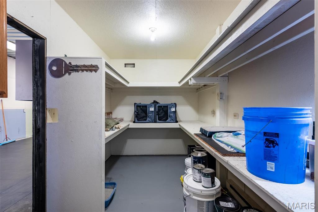 13602 Greenbriar Road Carterville, IL 62918 - Photo 75 of 79