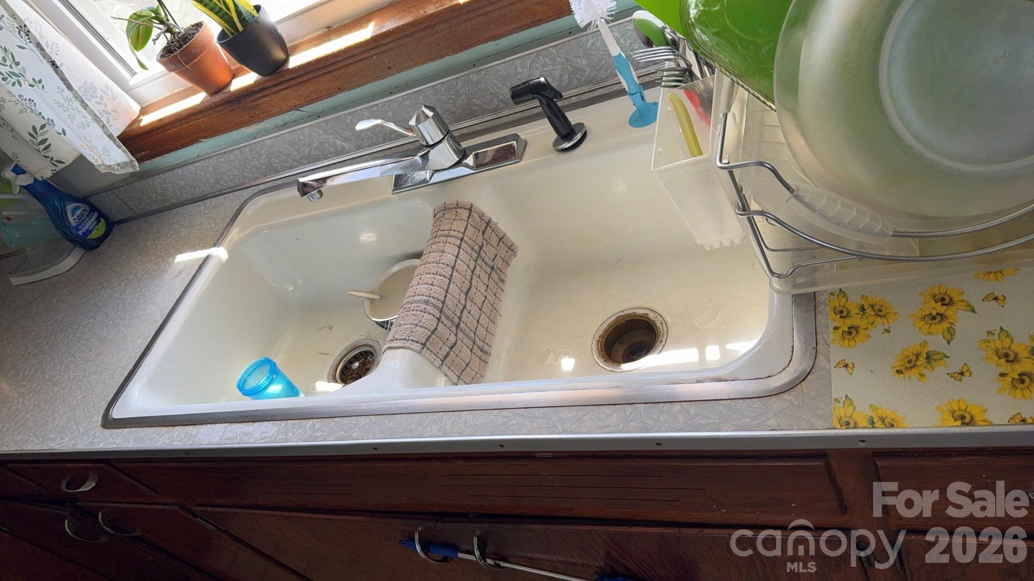 1582 Dutch Cove Road Canton, NC 28716 - Photo 20 of 47 a close view of sink