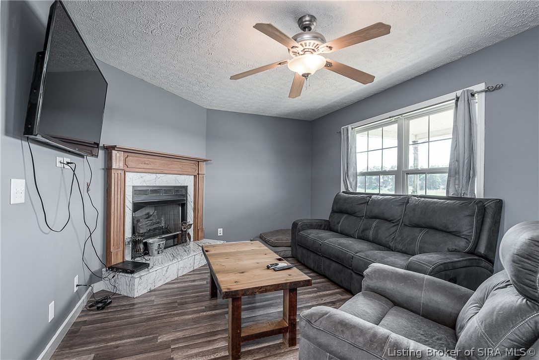 4407 Smith Campground Road Southeast Elizabeth, IN 47117 - Photo 6 of 31 Gallery Image 6
