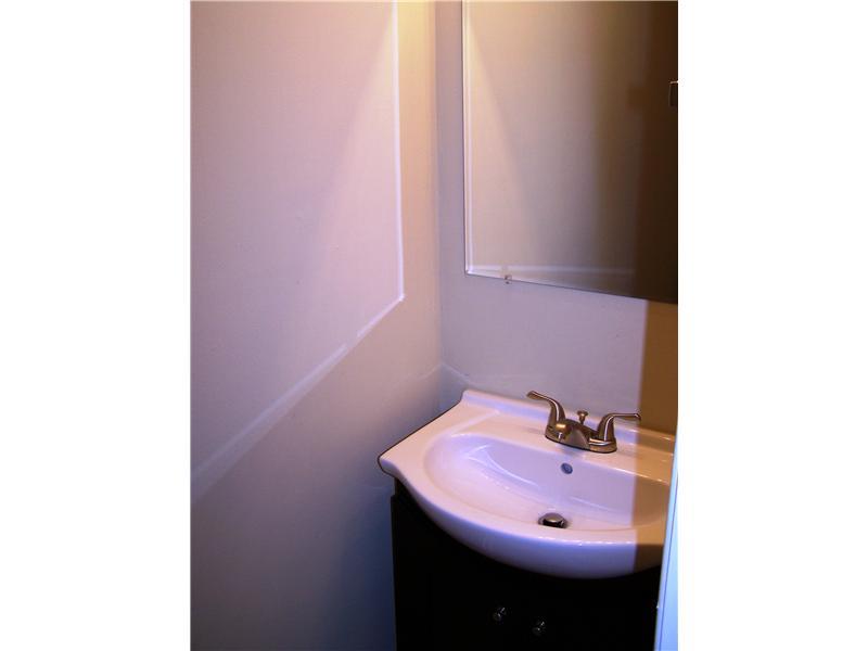 8310 Thompson Road Indianapolis, IN 46239 - Photo 8 of 11 Gallery Image 8