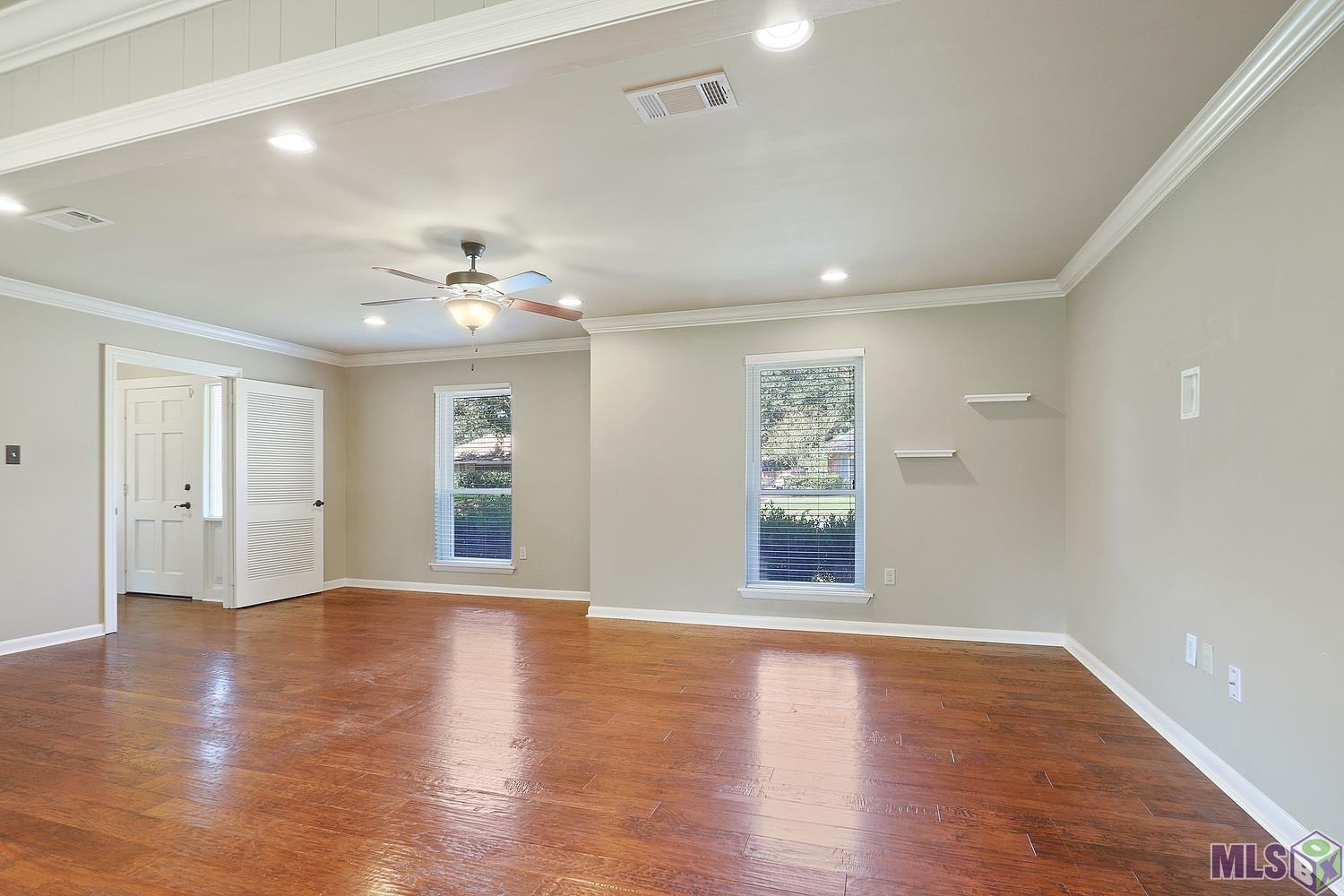 10430 Firelight Avenue Baton Rouge, LA 70815 - Photo 3 of 15 Gallery Image 3