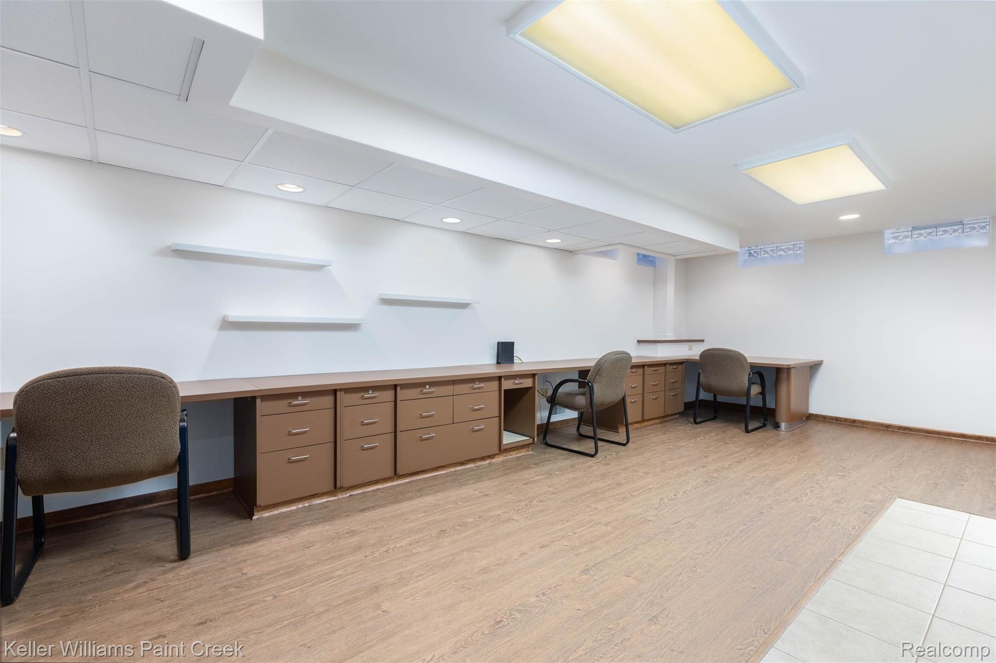 40925 Coventry Road Novi, MI 48375 - Photo 38 of 47 40925 Coventry Rd-41.jpg