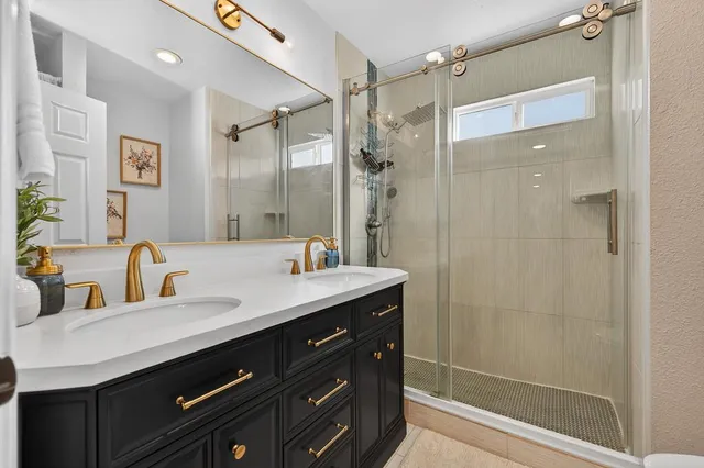 $529,000 | 5825 Merlindale Drive, Citrus Heights, CA 95610