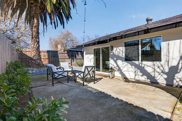 $529,000 | 5825 Merlindale Drive, Citrus Heights, CA 95610