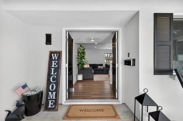 $529,000 | 5825 Merlindale Drive, Citrus Heights, CA 95610