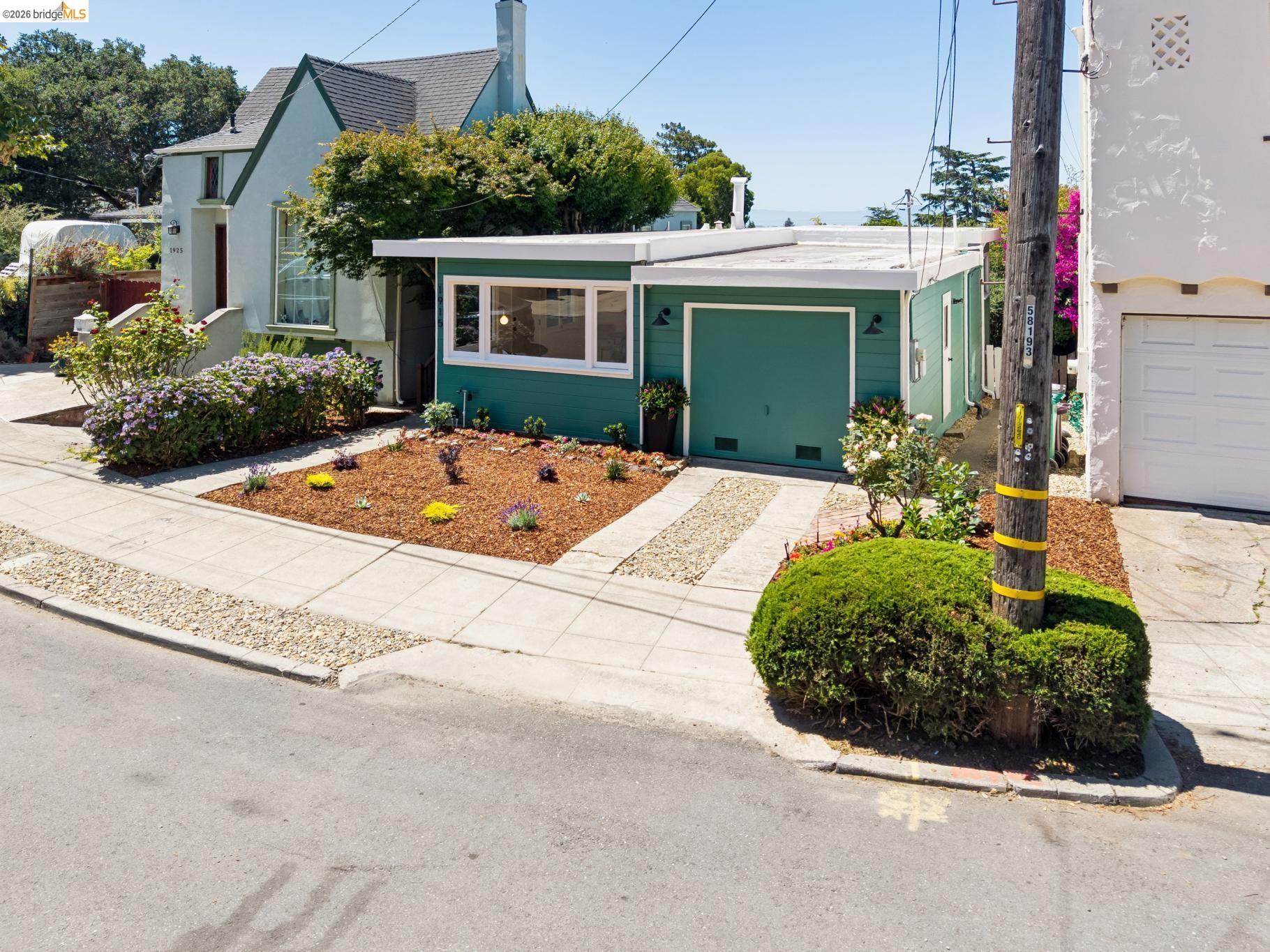 1915 Clemens Road Oakland, CA 94602 - Photo 6 of 48