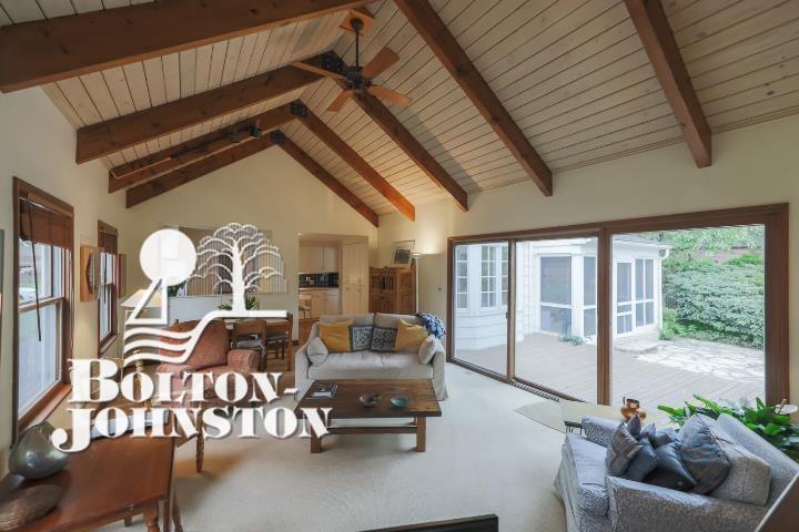 869 Whittier Road Grosse Pointe, MI 48230 - Photo 19 of 60 Family Room