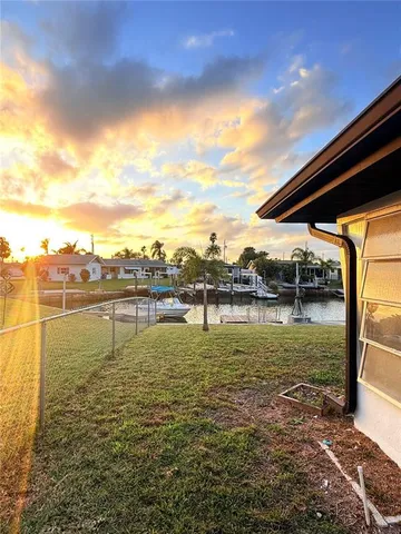 $2,200 | 5039 Pelican Drive, New Port Richey, FL 34652