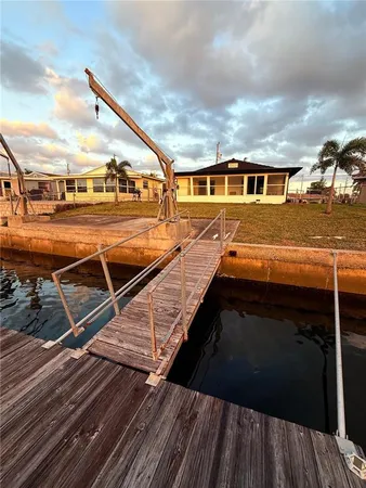 $1,950 | 5039 Pelican Drive, New Port Richey, FL 34652