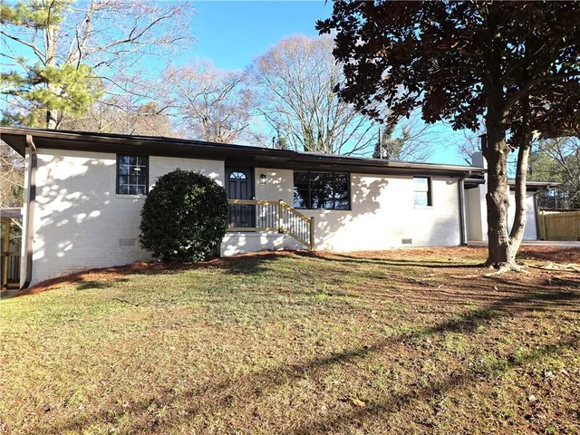 $325,000 | 1576 South Gordon Road Southwest, Austell, GA 30168