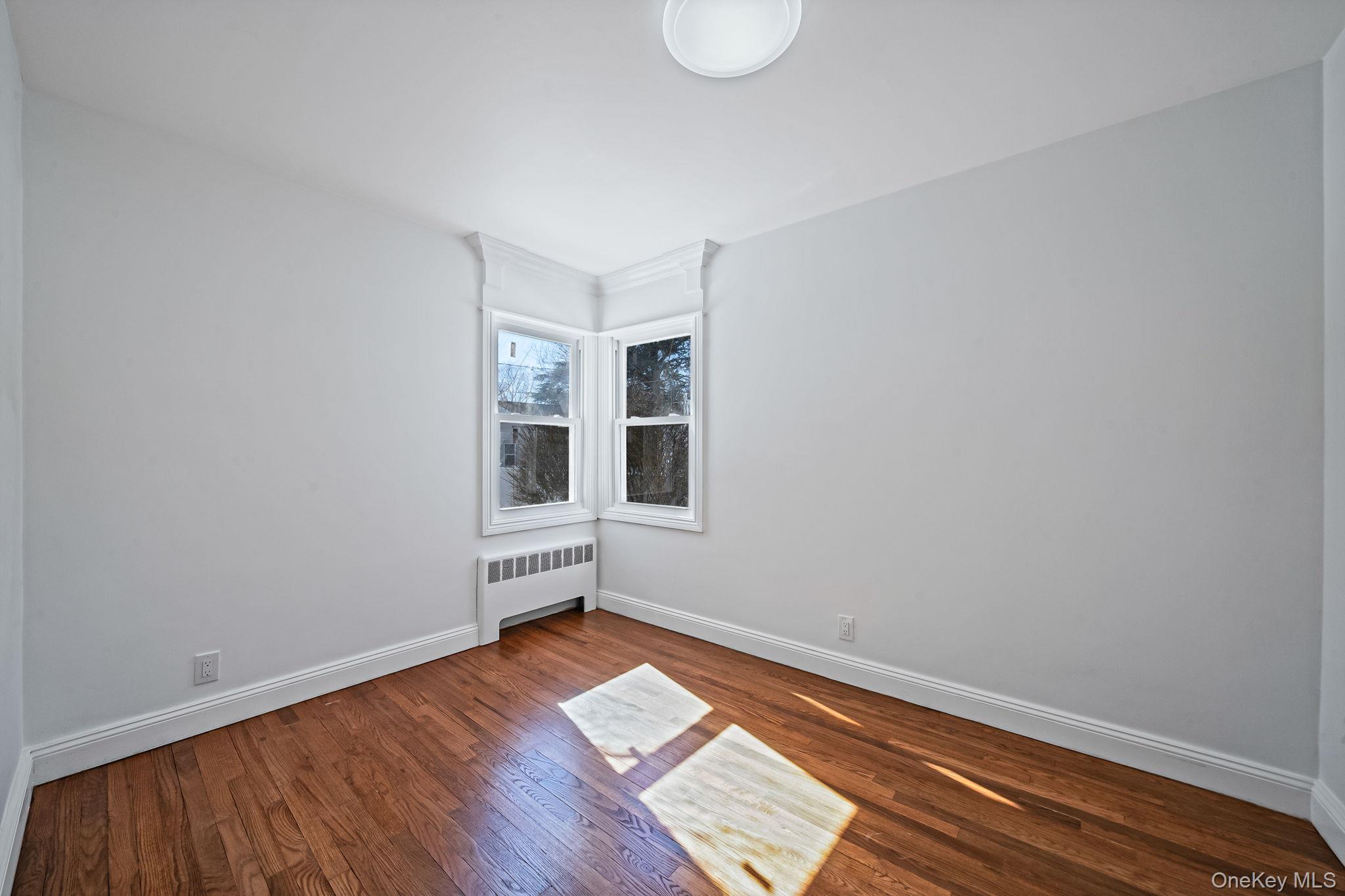 420 Devonshire Road Baldwin, NY 11510 - Photo 23 of 50