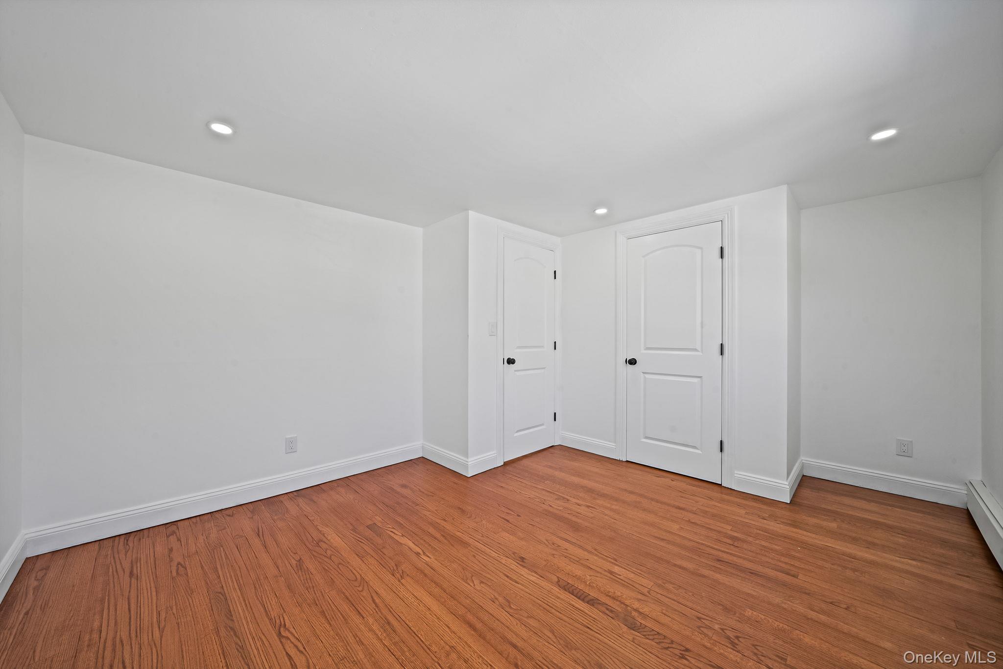 420 Devonshire Road Baldwin, NY 11510 - Photo 28 of 50