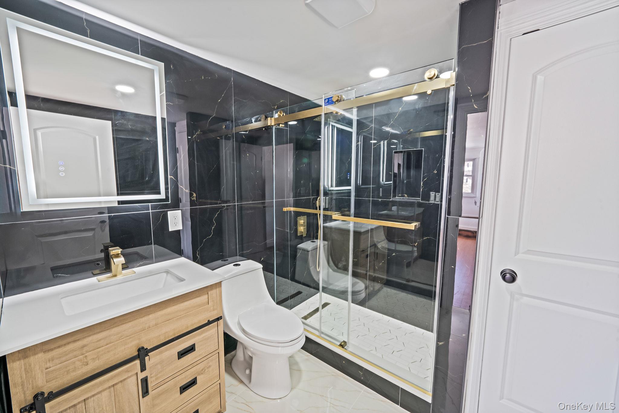 420 Devonshire Road Baldwin, NY 11510 - Photo 38 of 50