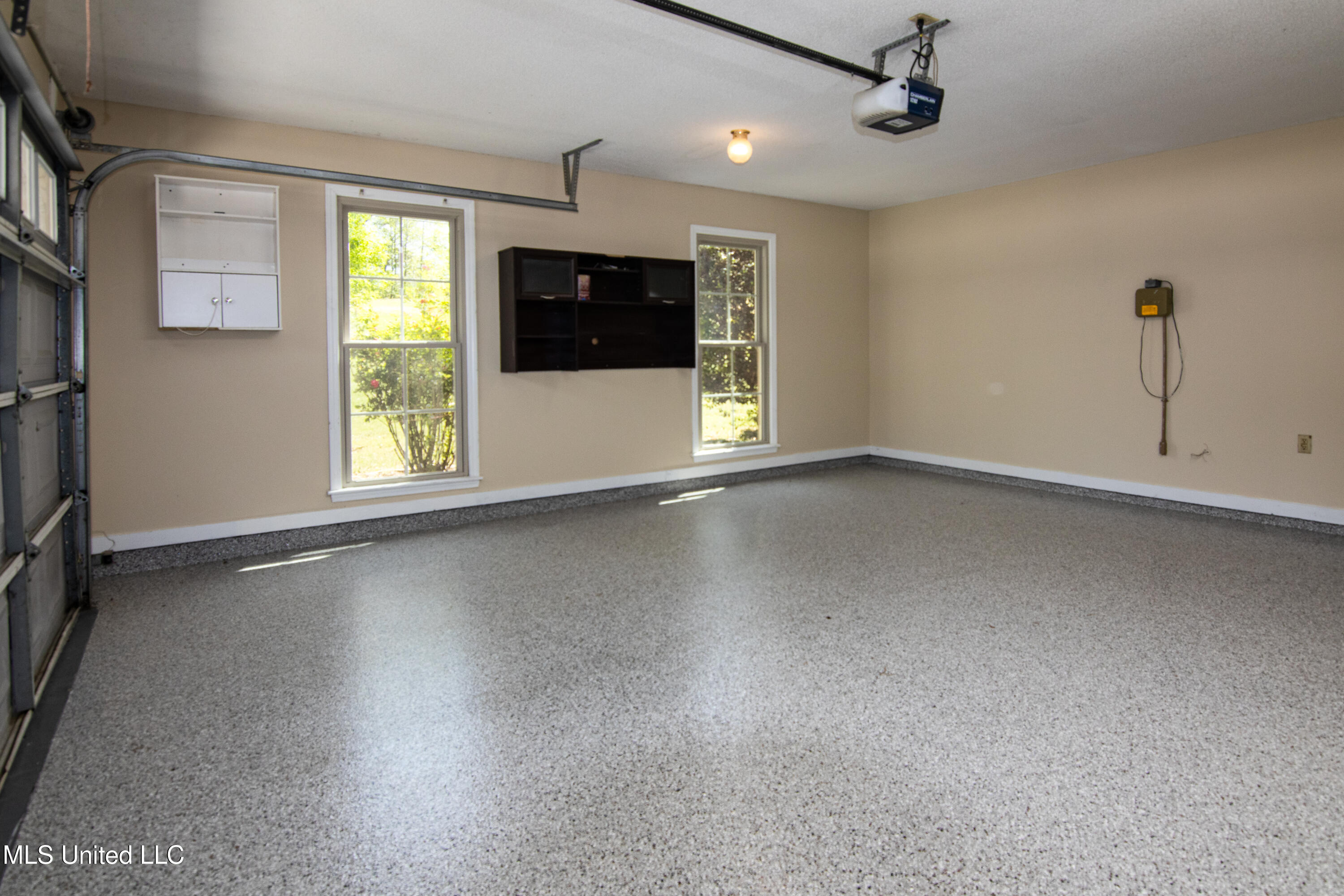 1945 Jaybird Road Hernando, MS 38632 - Photo 19 of 23 Garage Sealed Floor