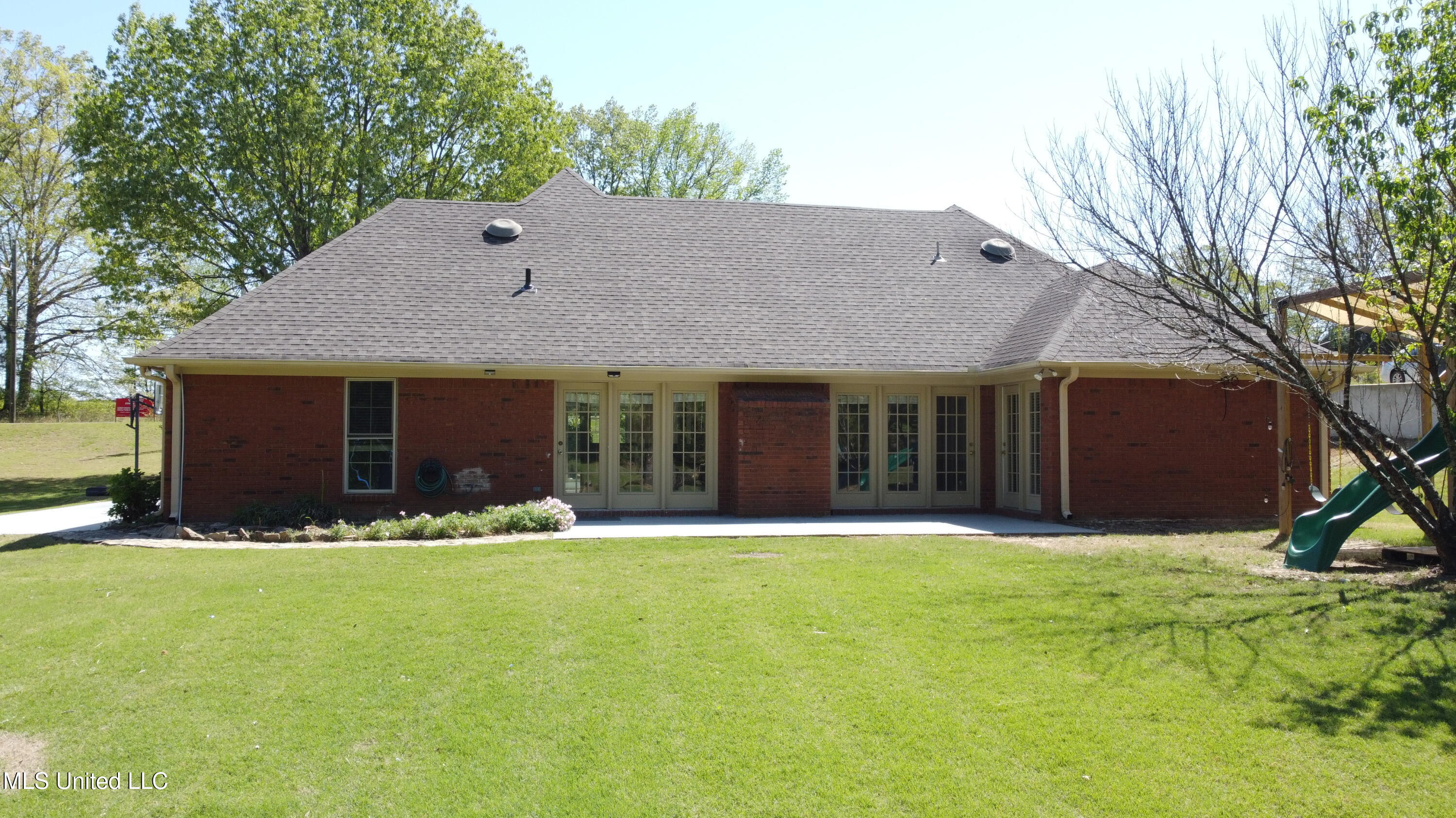 1945 Jaybird Road Hernando, MS 38632 - Photo 22 of 23 Rear of Home