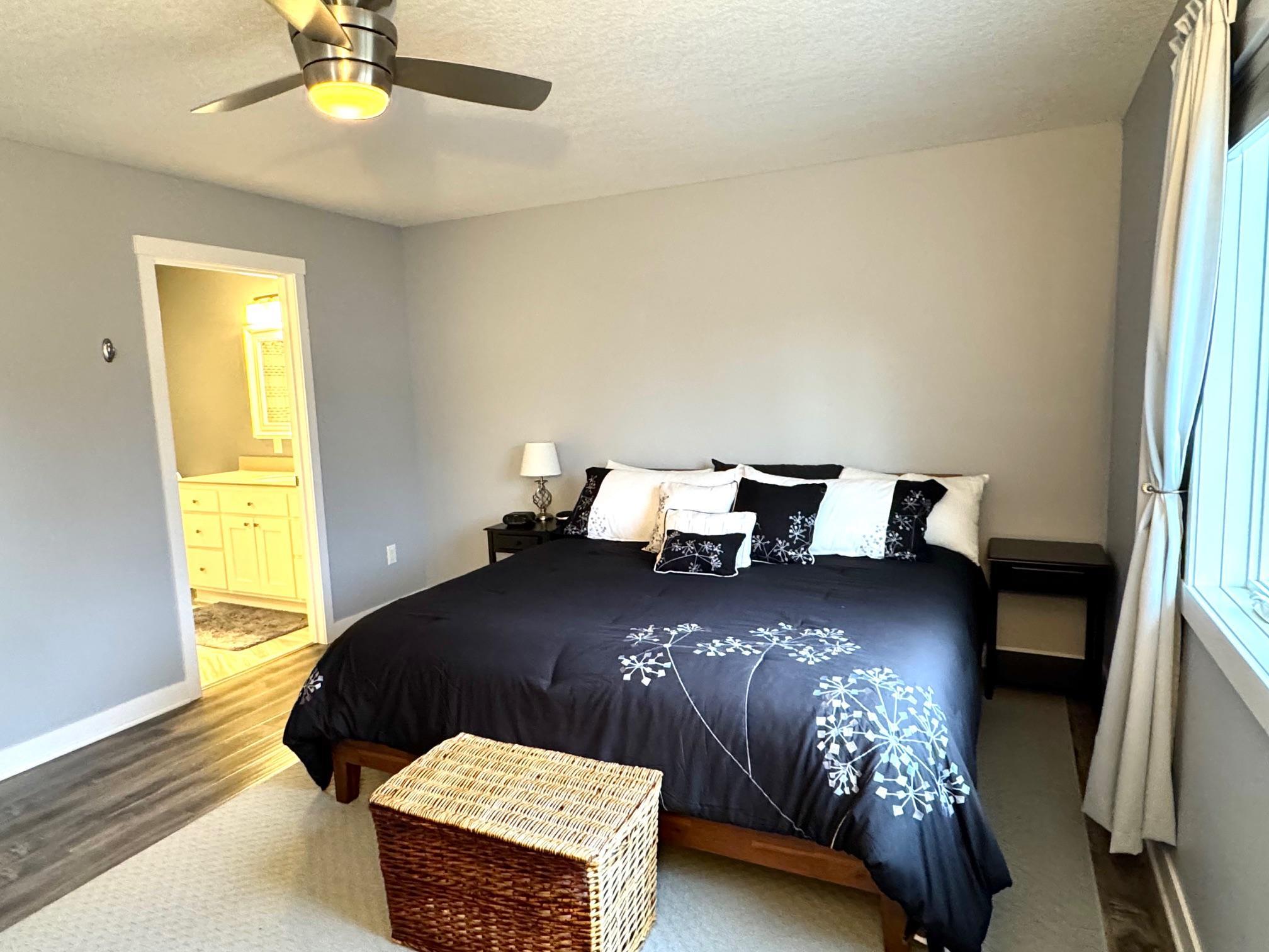 204 11th Street Southwest Roseau, MN 56751 - Photo 11 of 25