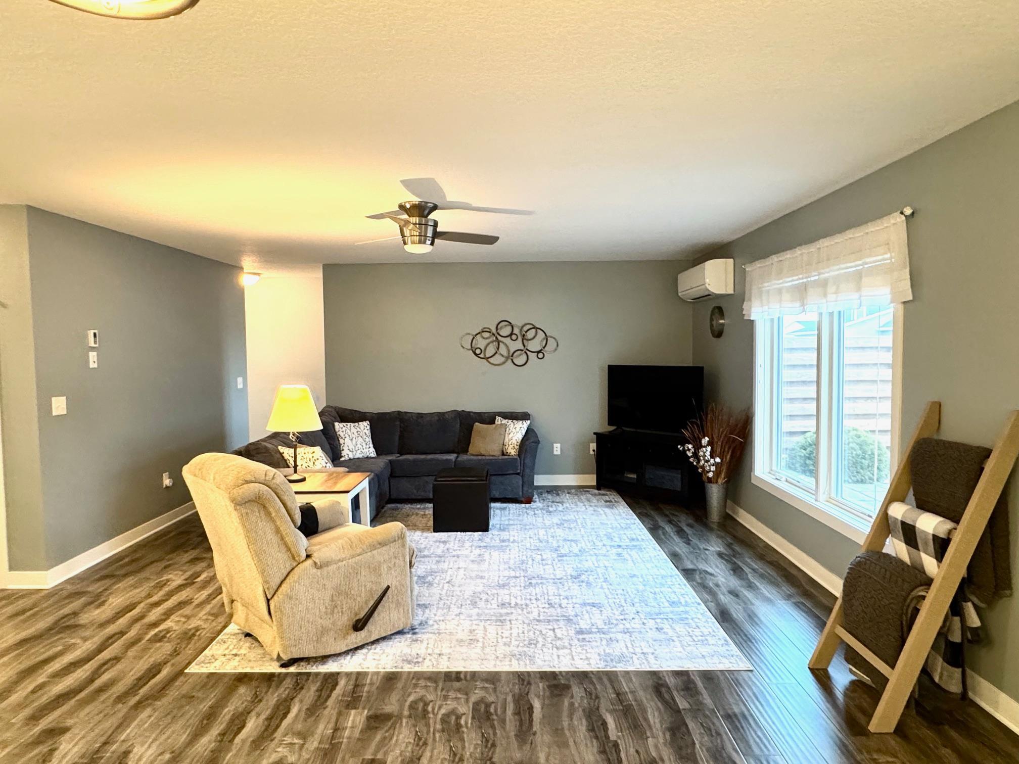 204 11th Street Southwest Roseau, MN 56751 - Photo 6 of 25