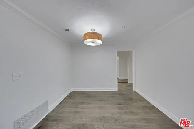 a view of empty room