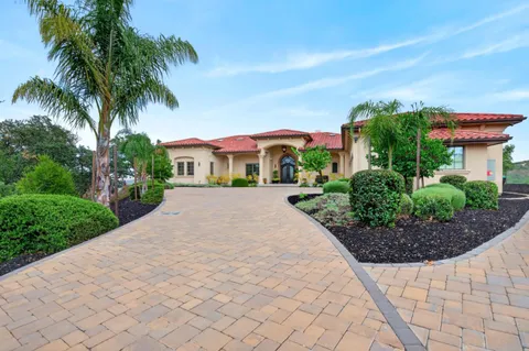$6,799,000 | 5 Winding Oaks Drive, Pleasanton, CA 94566