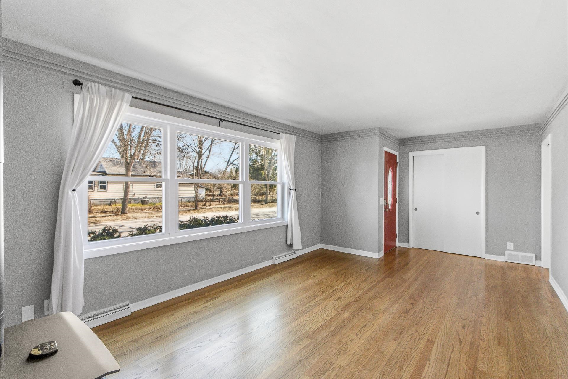 3701 Sargent Street Madison, WI 53714 - Photo 11 of 58