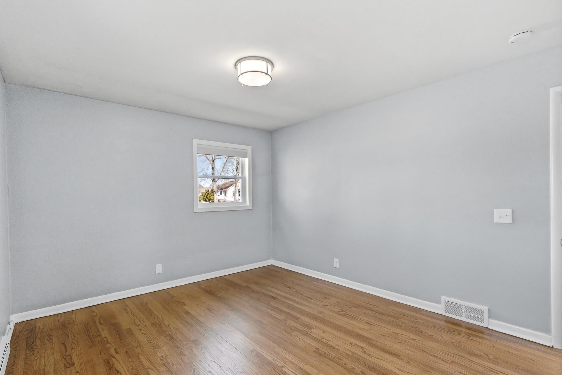 3701 Sargent Street Madison, WI 53714 - Photo 25 of 58