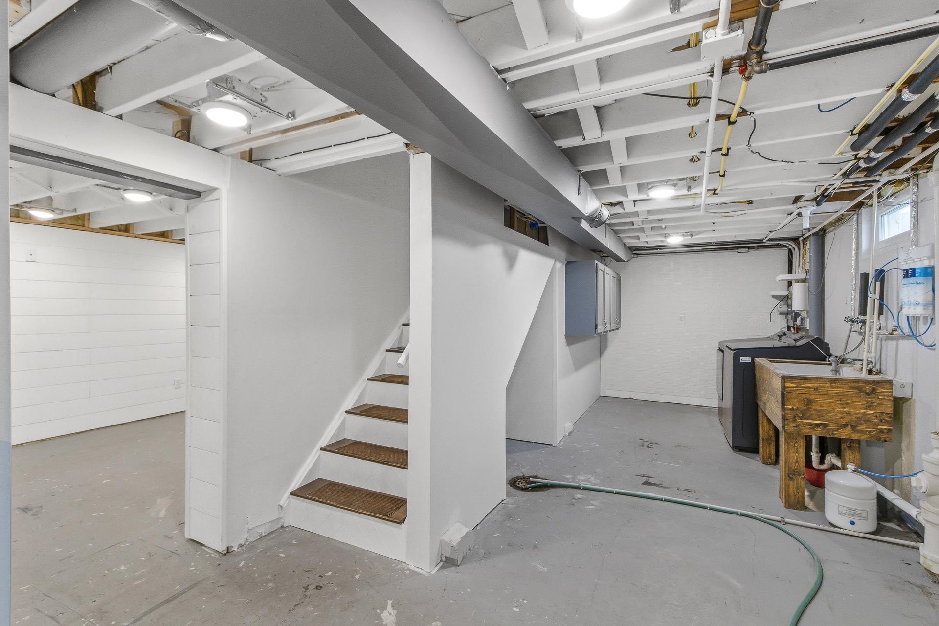 3701 Sargent Street Madison, WI 53714 - Photo 34 of 58