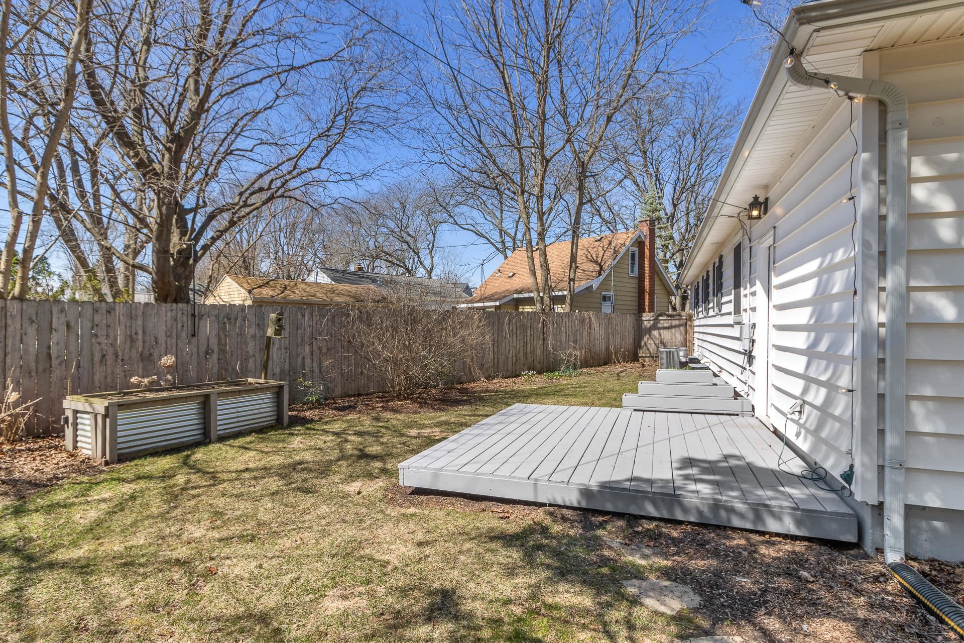 3701 Sargent Street Madison, WI 53714 - Photo 49 of 58