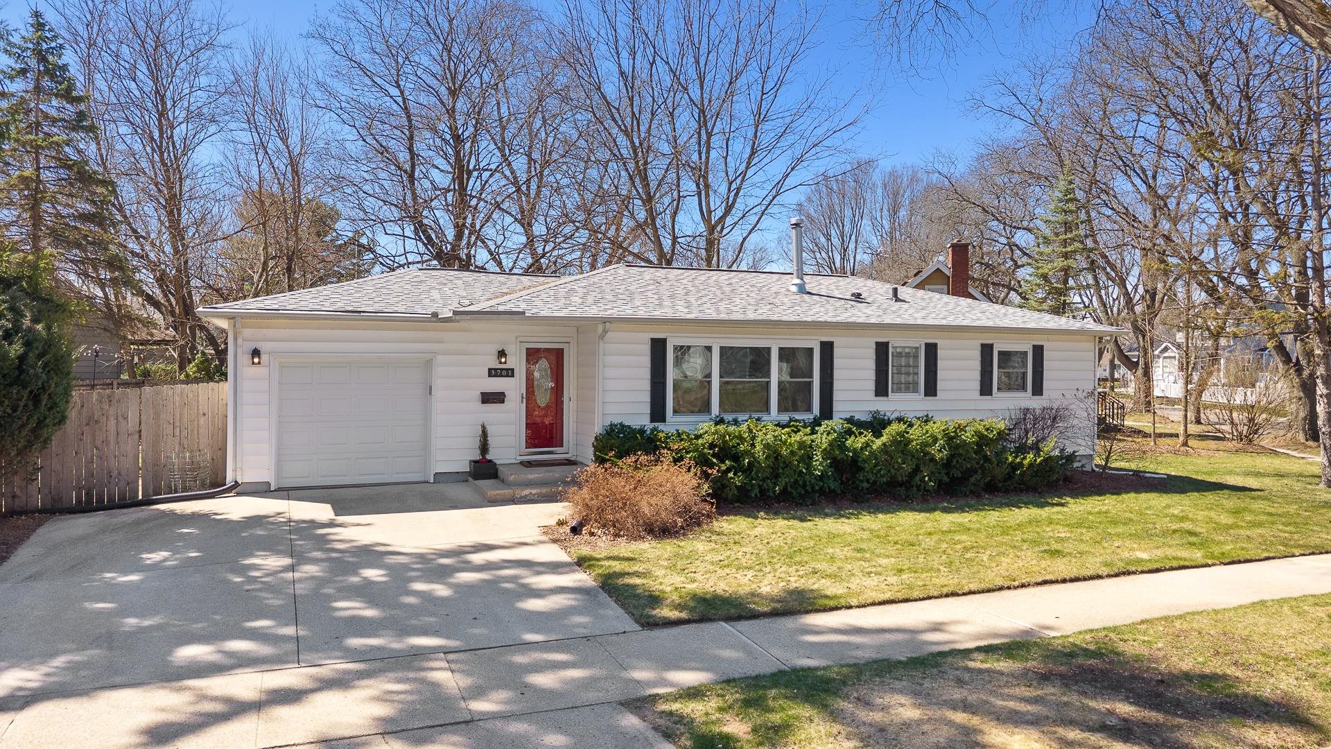 3701 Sargent Street Madison, WI 53714 - Photo 51 of 58