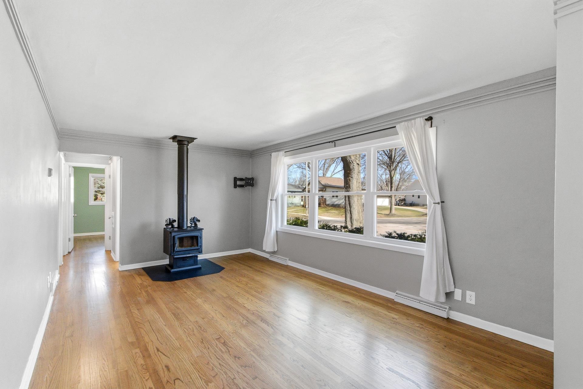 3701 Sargent Street Madison, WI 53714 - Photo 8 of 58