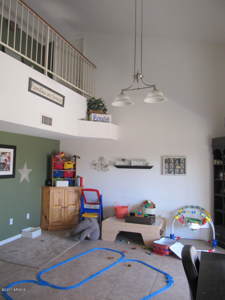 3631 East Decatur Street Mesa, AZ 85205 - Photo 7 of 23 Formal Dining Area