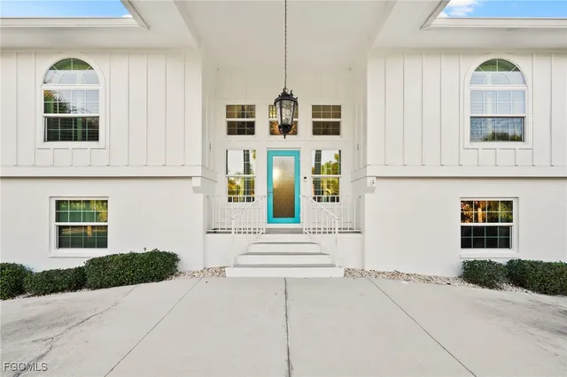 $899,000 | 7507 Grande Pine Road, Bokeelia, FL 33922