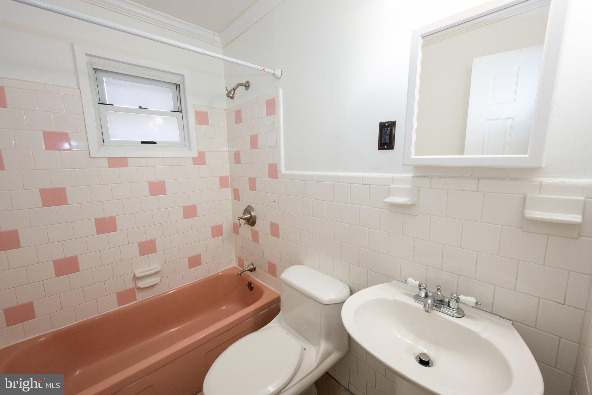 912 Regency Road Woodbridge, VA 22191 - Photo 15 of 34 Gallery Image 15