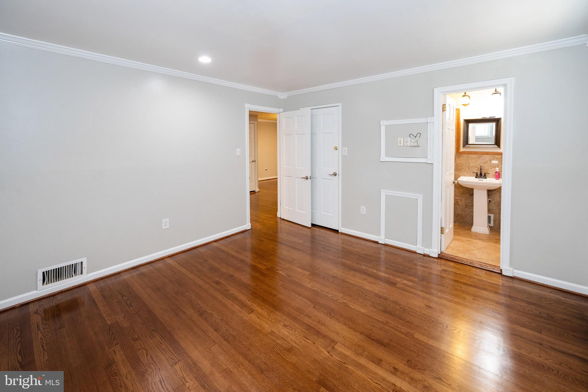 912 Regency Road Woodbridge, VA 22191 - Photo 21 of 34 Gallery Image 21
