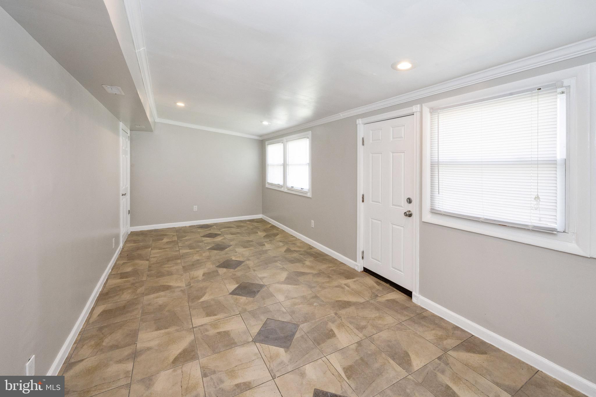 912 Regency Road Woodbridge, VA 22191 - Photo 26 of 34 Gallery Image 26