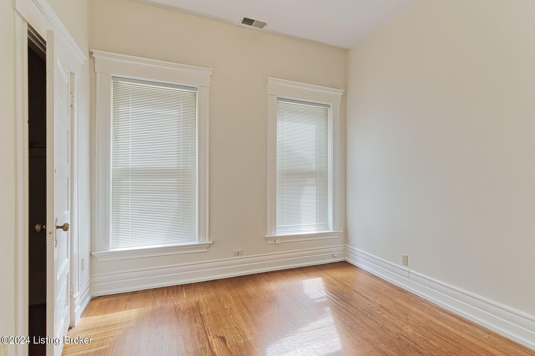 1288 Cherokee Road Louisville, KY 40204 - Photo 47 of 66 photo_online_048