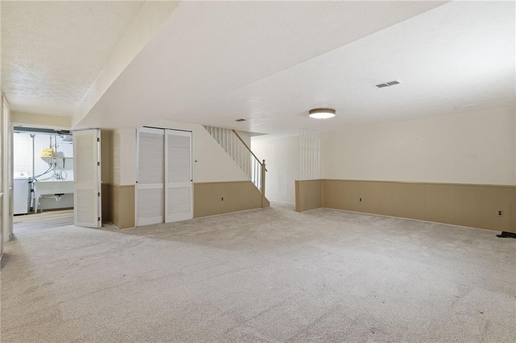 1318 Cathell Road Pittsburgh, PA 15236 - Photo 28 of 35 Gallery Image 28