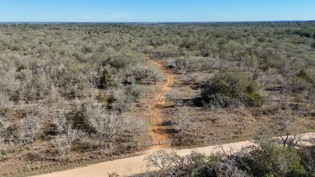 $6,900,000 | 7180 Cr 283, Harwood, TX 78632