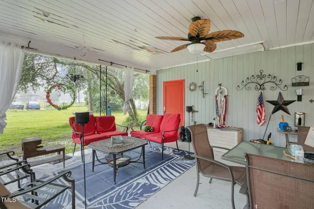 a view of outdoor space yard and patio