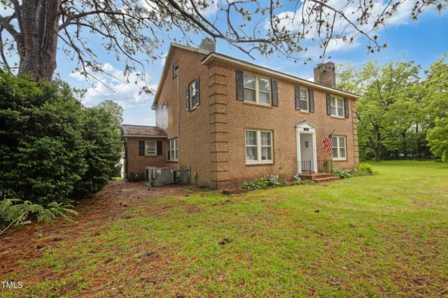 a picture of a room with a cabinet