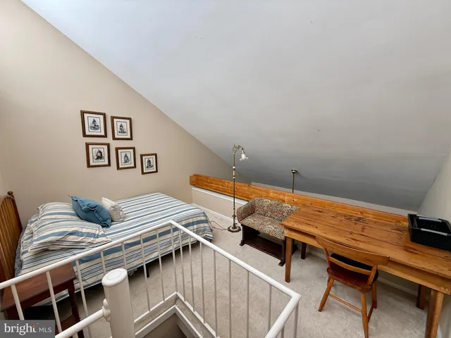 $3,000 | 2 President Point Drive, Unit A3, Annapolis, MD 21403