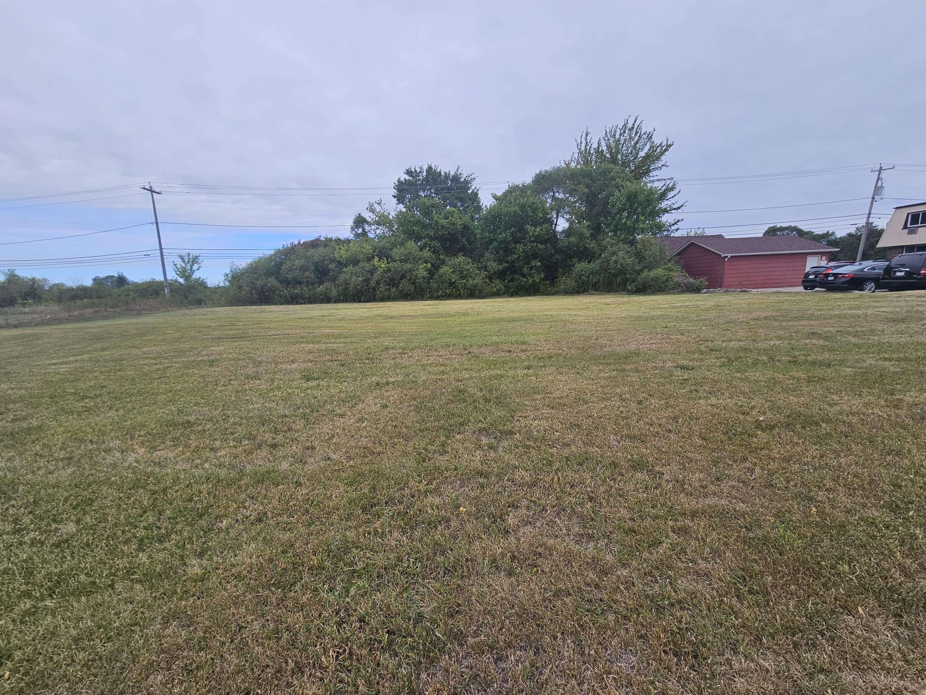 3128 85th Street Kenosha, WI 53142 - Photo 3 of 8 20250906_100509