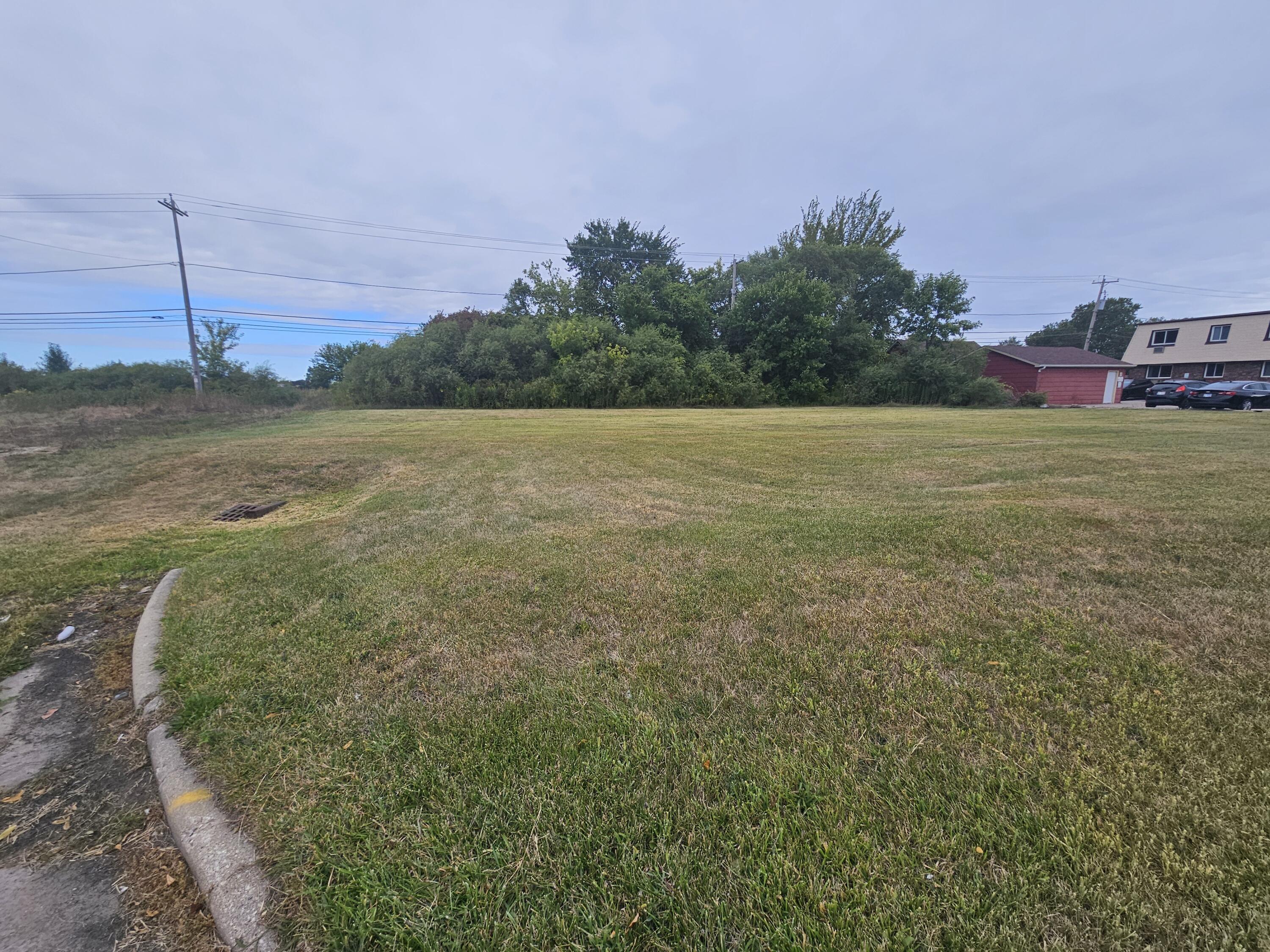 3128 85th Street Kenosha, WI 53142 - Photo 6 of 8 20250906_100529